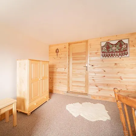 Guest house Dom Na Turystycznej *