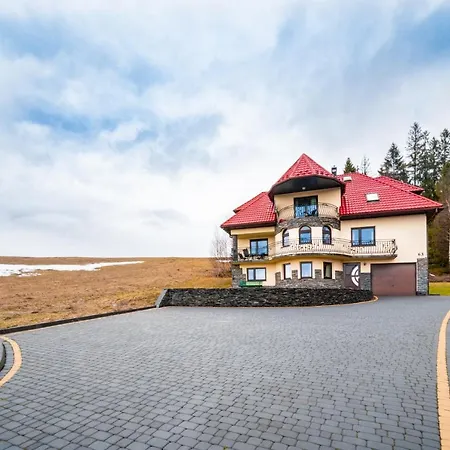 Guest house Dom Na Turystycznej Pyzowka