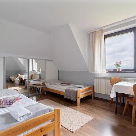 Dom Na Turystycznej Vendégház Pyzowka